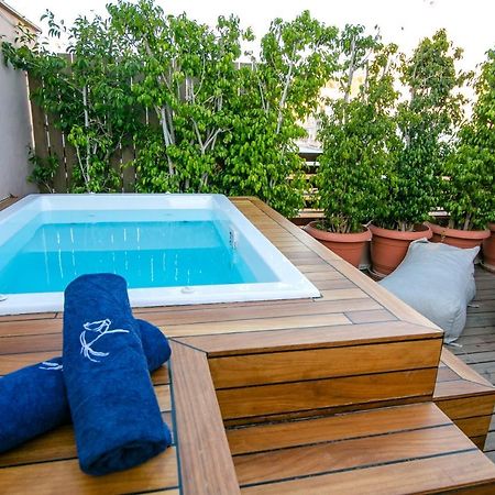Апартаменты Beautiful Penthouse In Athens With Outside Jacuzzi Экстерьер фото